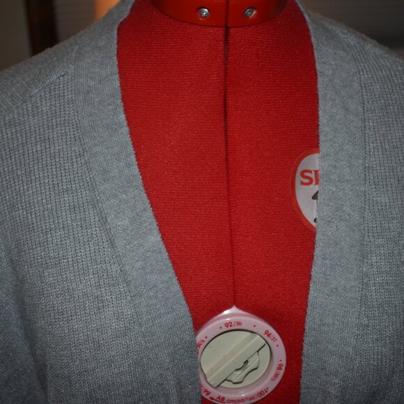 cardigan - Picture 4 of 7